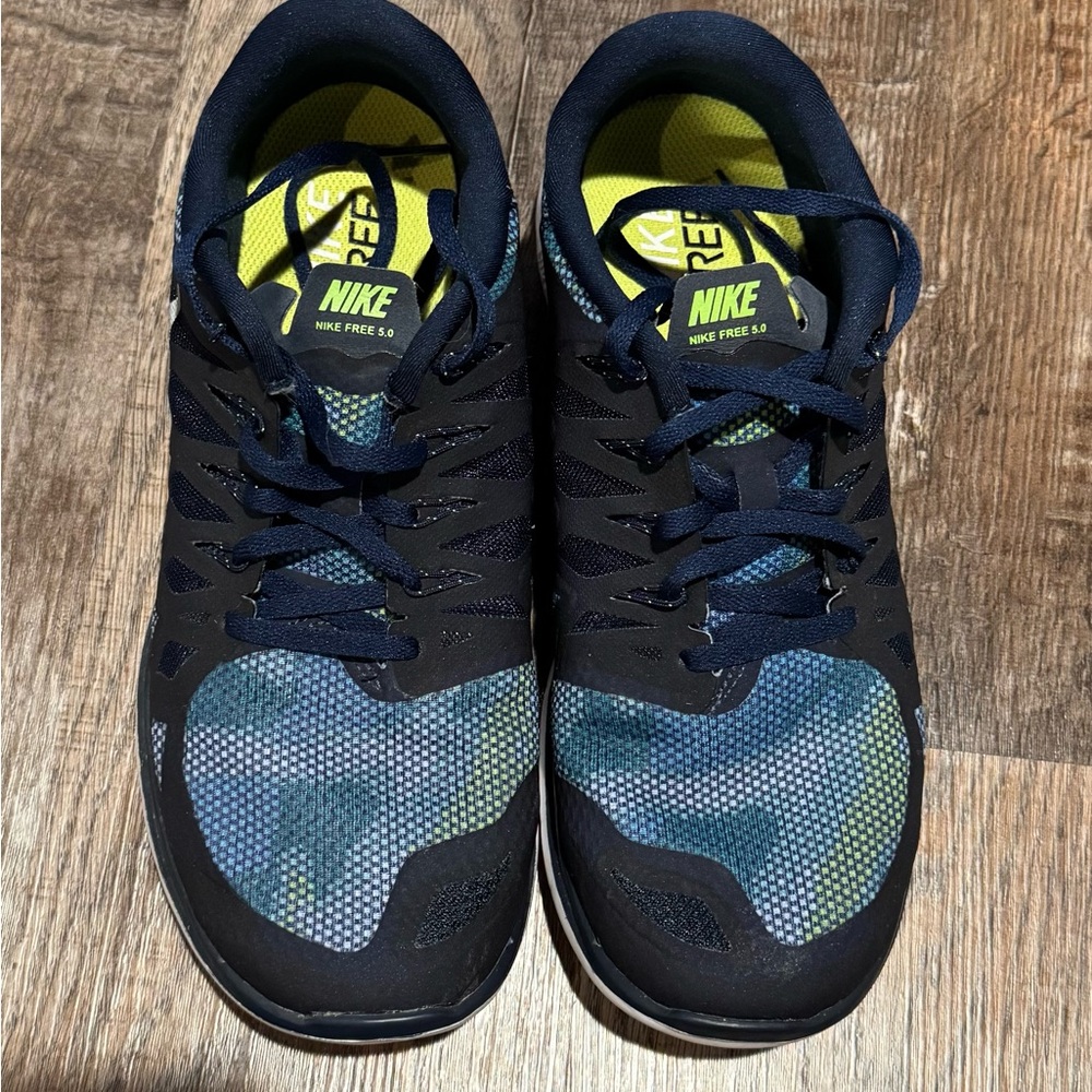 Nike Free 5.0 Running Blue Green Camo Athletic Sneaker Women’s size 10